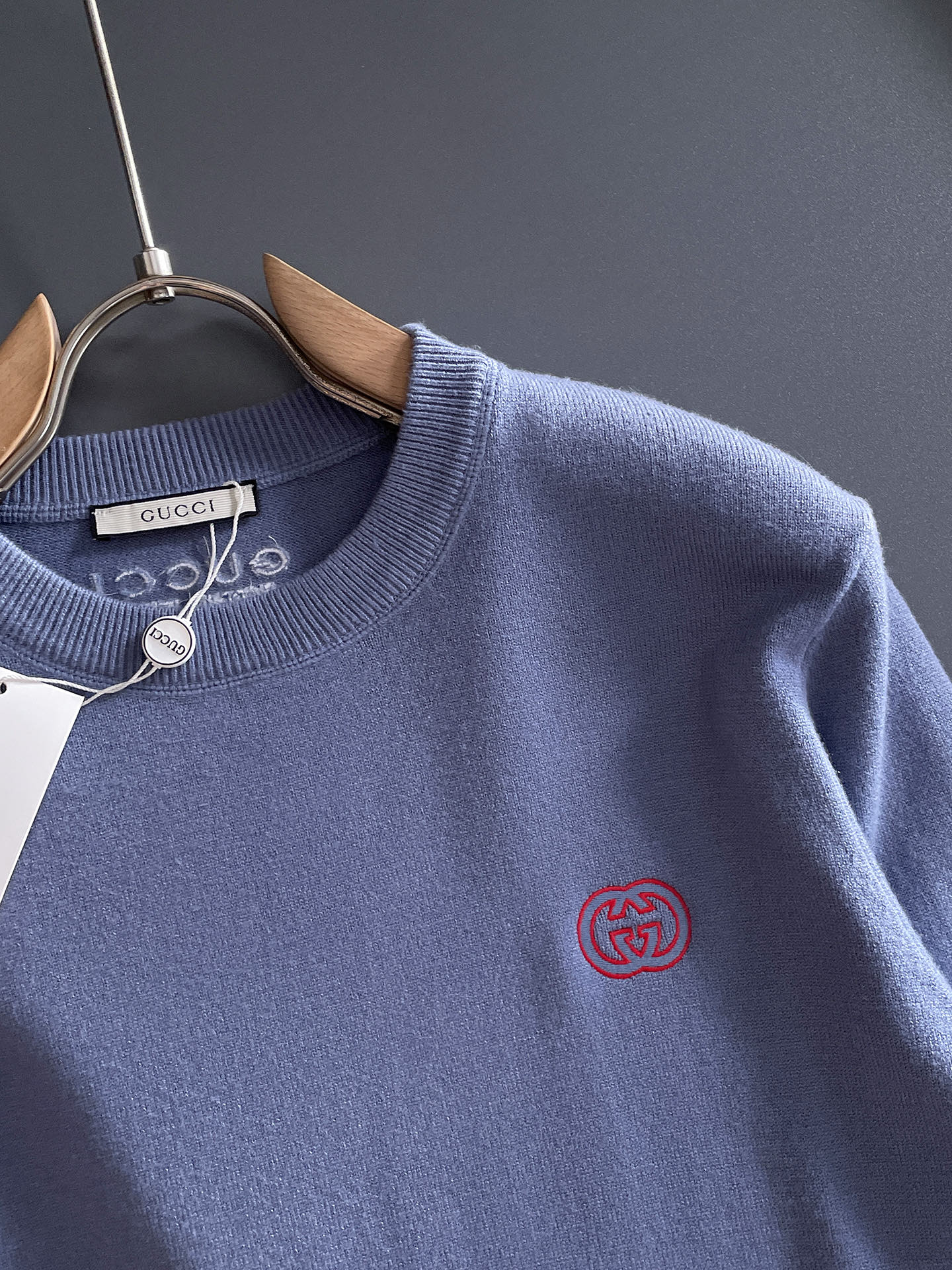 Gucci Men's Light Blue Crew Neck Knitted Sweater With Logo Details