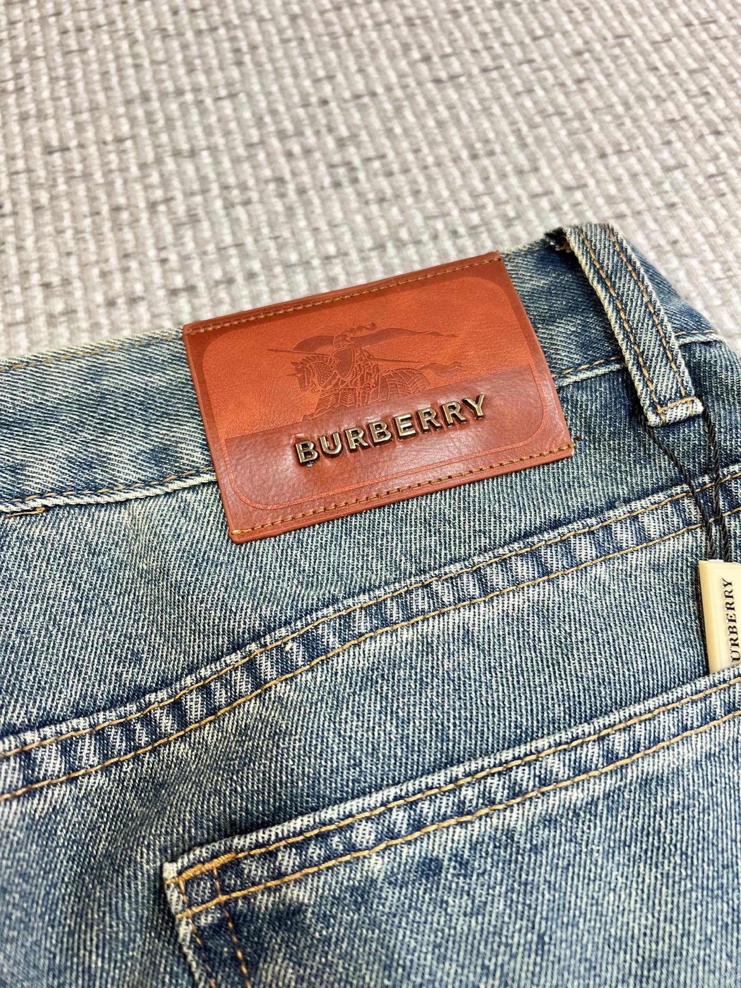 Burberry Men's Light Blue Denim Jeans With Brand Lettering