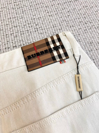 Burberry Men's White Denim Jeans With Signature Detailing