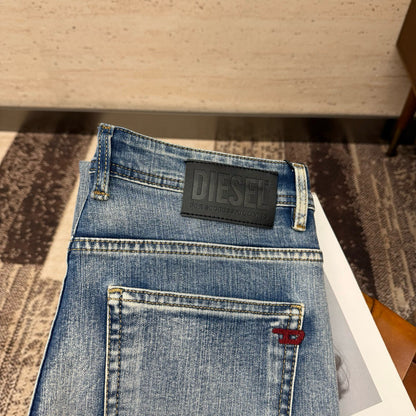 Diesel Men's Slim Fit Light Wash Denim Jeans for Casual and Stylish Outfits