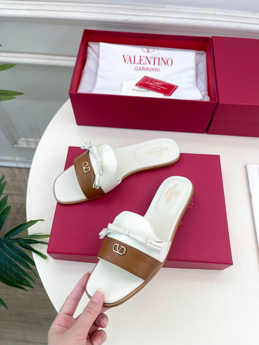 Luxury Brand Valentino Style Women's Flat Slides Sandals