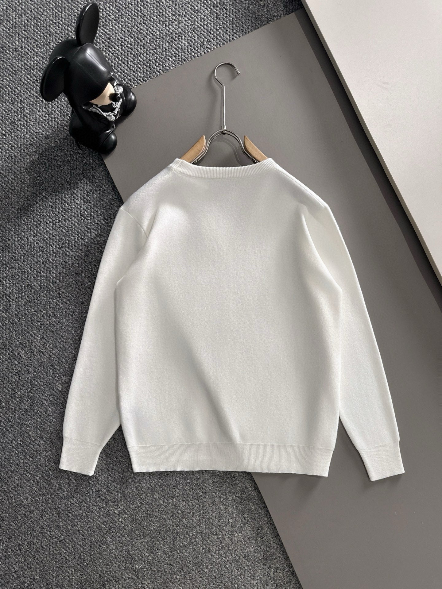 Prada Men's White Crew Neck Knitted Sweater With Blue Triangle Logo