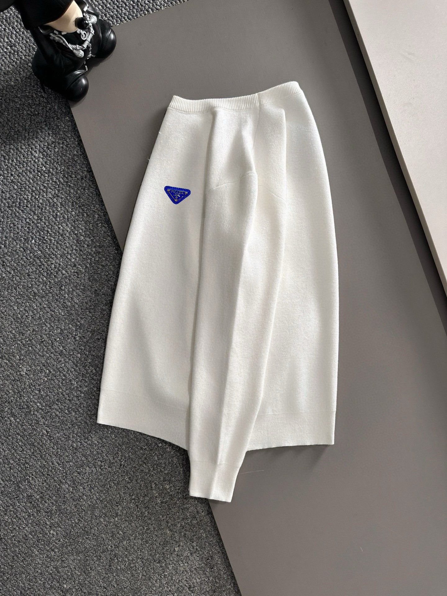 Prada Men's White Crew Neck Knitted Sweater With Blue Triangle Logo