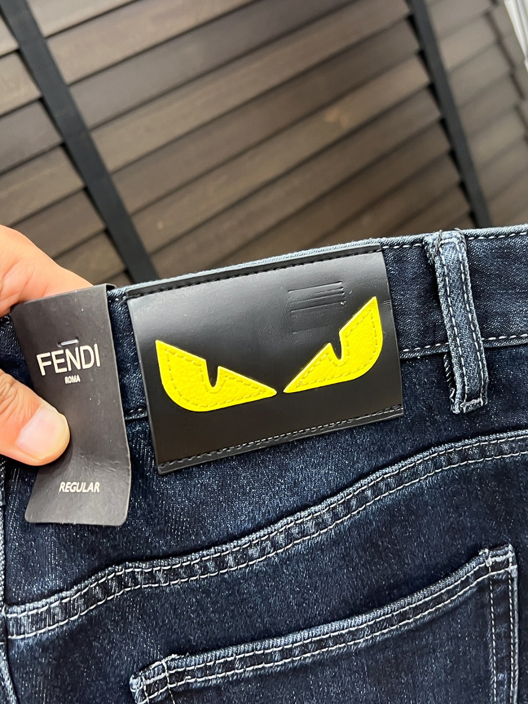 Fendi Classic Dark Blue Denim Jeans For Timeless Elegance